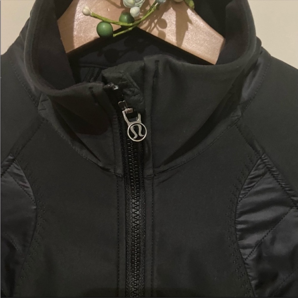 Lululemon jacket